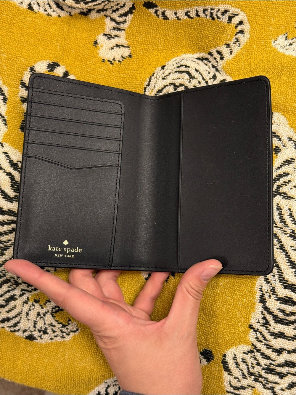 Kate Spade Passport Holder Wallet Saffiano Leather Black Gold Tone Hardware - Picture 2 of 5